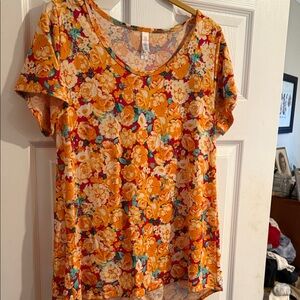 LuLaRoe Floral Classic Tee